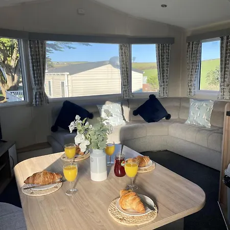 Newquay Bay Resort Sandy Toes - Pet Friendly Exterior photo