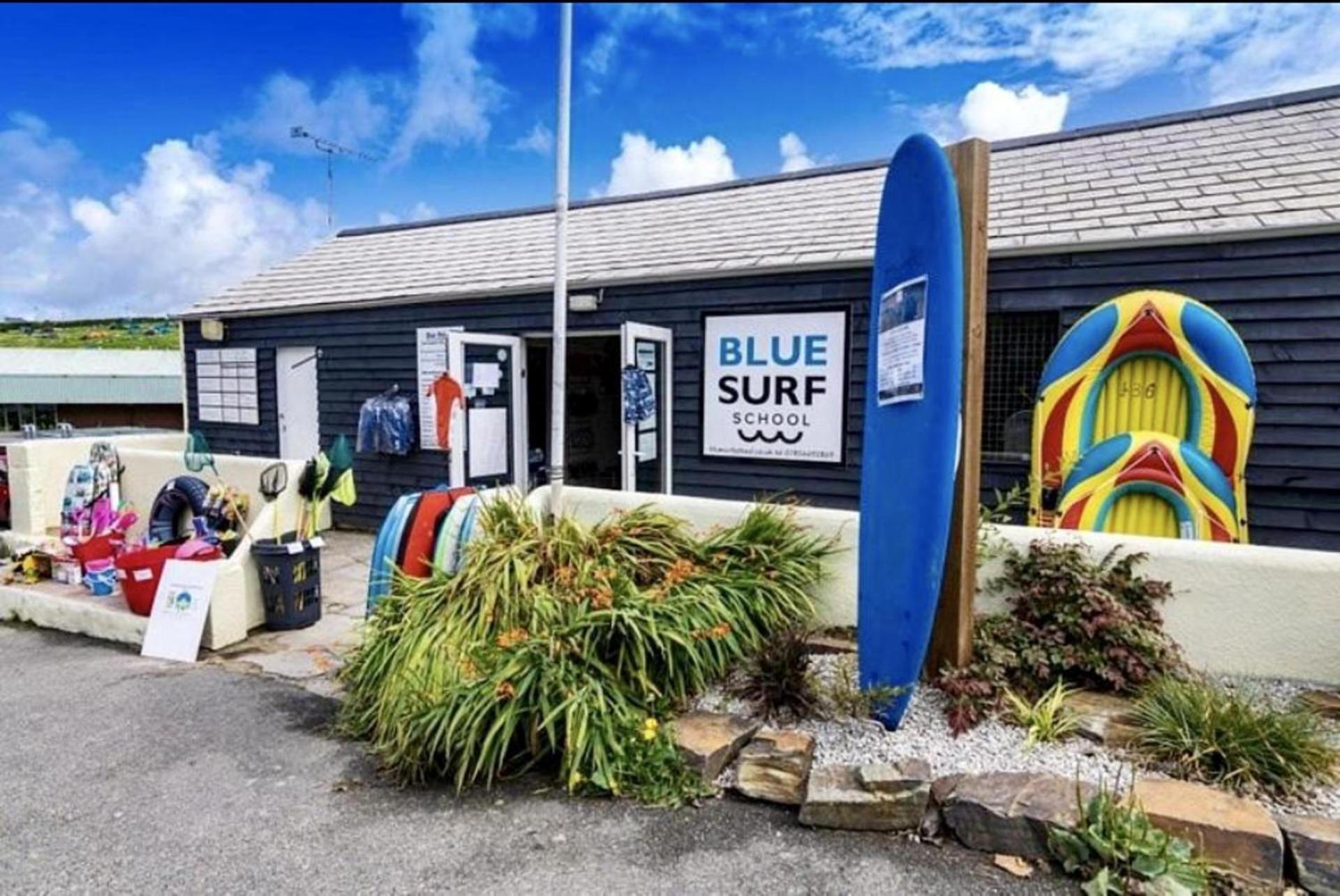 Newquay Bay Sandy Toes - Pet Friendly *