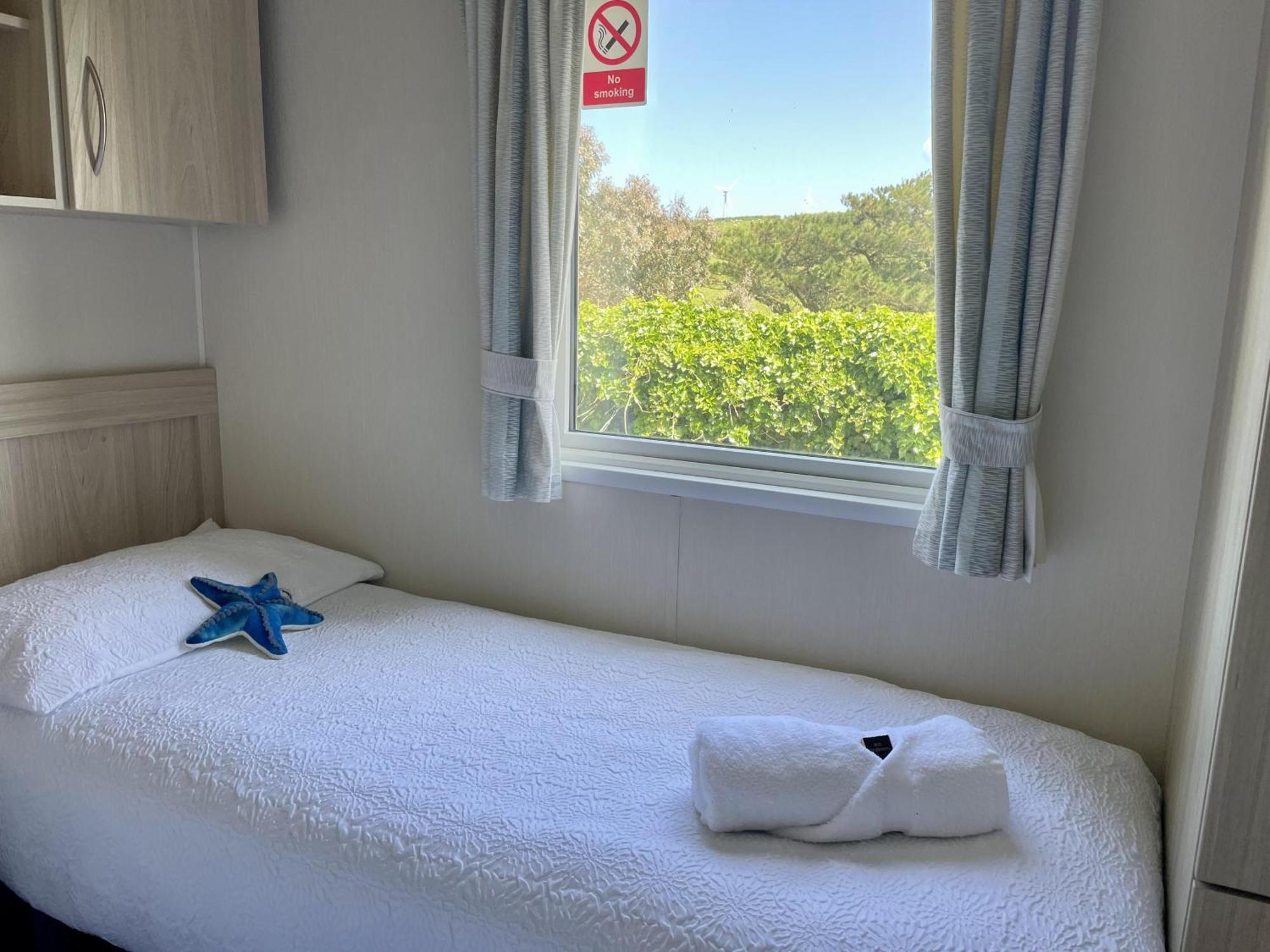 Newquay Bay Sandy Toes - Pet Friendly Chalet Newquay (Cornwall)